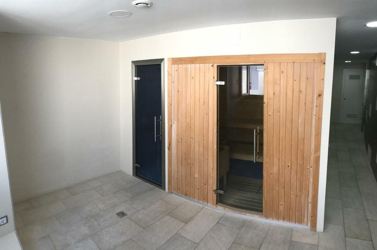 Arenales Del Sol Apartment Ngoại thất bức ảnh